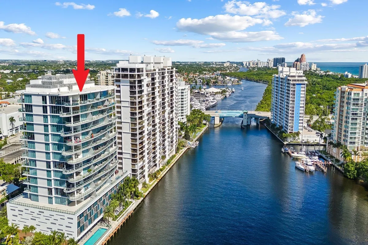 Fort Lauderdale waterfront and Intracoastal Waterway at golden hour